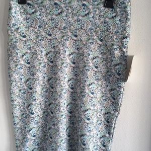 LuLaRoe Cassie NWT